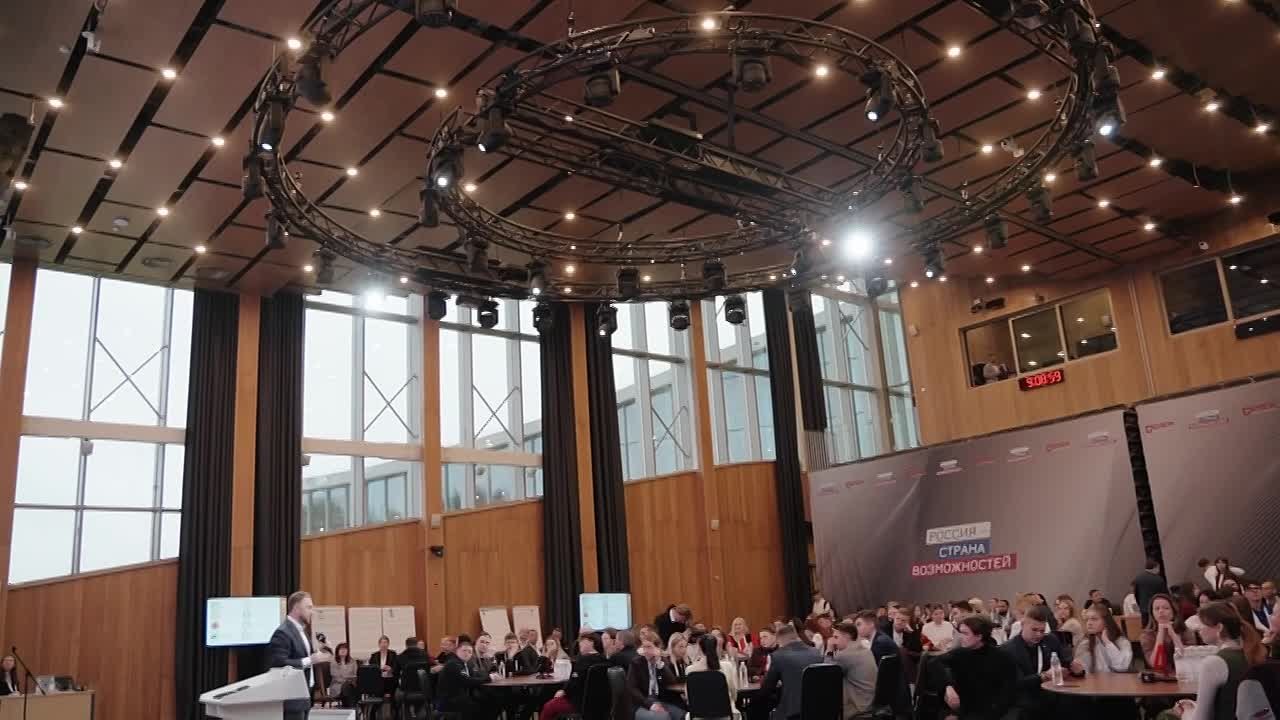 Лидеры Донбасса и Новороссии провели четыре интенсивных дня в Мастерской управления «Сенеж»