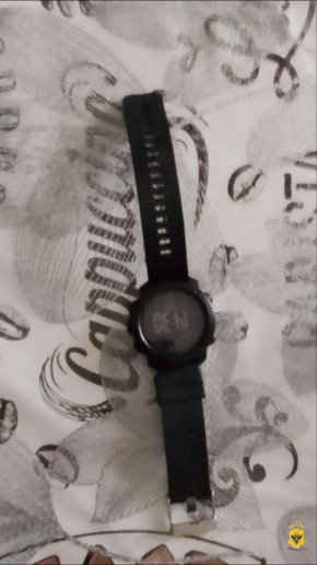 Полицейские задержали жителя Новой Маячки за кражу наручных часов и мобильного телефона