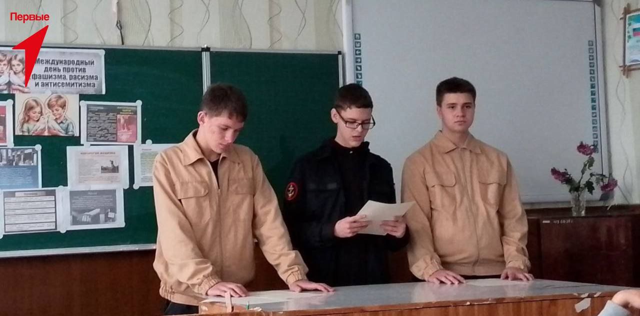 Юнармейцы Горьковской школы провели открытый урок для учащихся Юнармейцы Горьковской школы провели открытый урок для учащихся