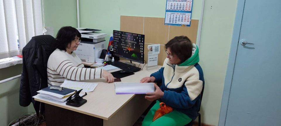 Владимир Сальдо: Помогли жителям Красного Перекопа получить услуги Социального фонда Владимир Сальдо: Помогли жителям Красного Перекопа получить услуги Социального фонда