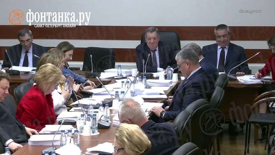 Чебурашка еврей?!. Во время заседания профильного комитета Госдумы неожиданно поднялся вопрос о национальности Чебурашки
