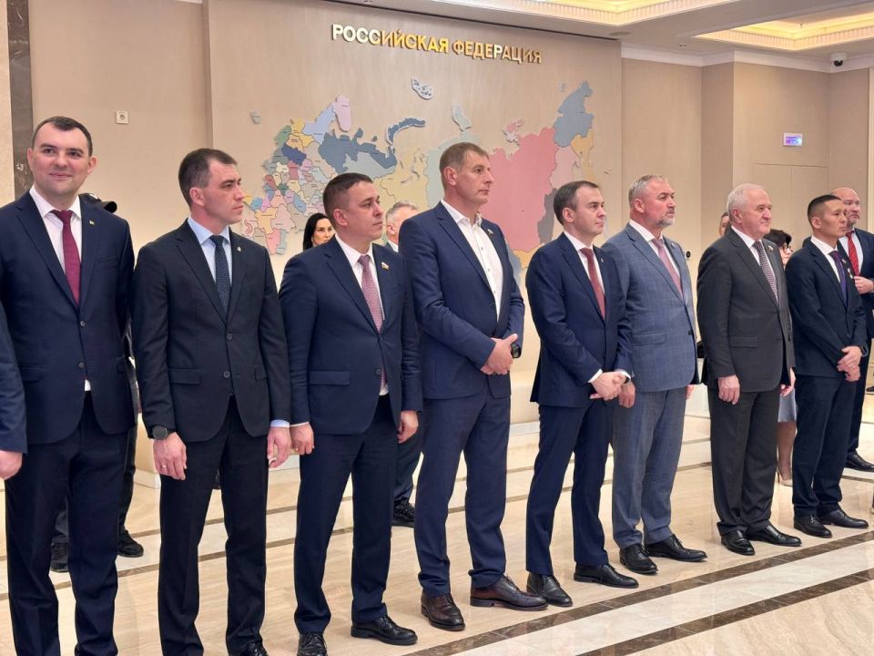 Рамиль Замалетдинов: Имел честь принять участие в торжественном открытии фотовыставки в Совете Федерации, посвящённой бойцам легендарного подразделения ОДШБР «Ветераны» — одному из самых результативных подразделений... Рамиль Замалетдинов: Имел честь принять участие в торжественном открытии фотовыставки в Совете Федерации, посвящённой бойцам легендарного подразделения ОДШБР «Ветераны» — одному из самых результативных подразделений...
