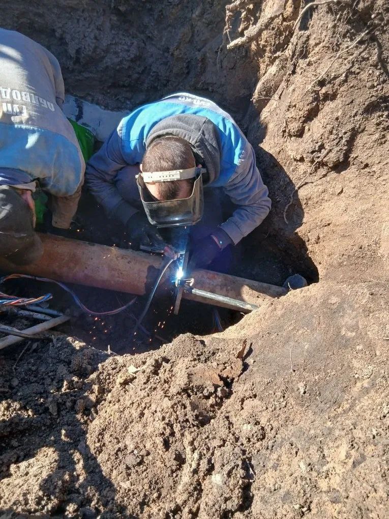 Специалистами ГУП ХО «ОБЛВОДОКАНАЛ» выполнен комплекс работ по обслуживанию и ремонту объектов коммунальной инфраструктуры в Каховском округе Специалистами ГУП ХО «ОБЛВОДОКАНАЛ» выполнен комплекс работ по обслуживанию и ремонту объектов коммунальной инфраструктуры в Каховском округе