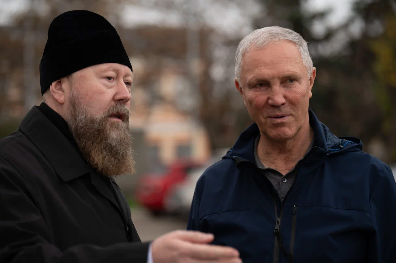 Владимир Сальдо: С епископом Скадовским и Алешкинским Филаретом обсудили жизнь епархии и поддержку, которую священники оказывают нашим людям каждый день Владимир Сальдо: С епископом Скадовским и Алешкинским Филаретом обсудили жизнь епархии и поддержку, которую священники оказывают нашим людям каждый день