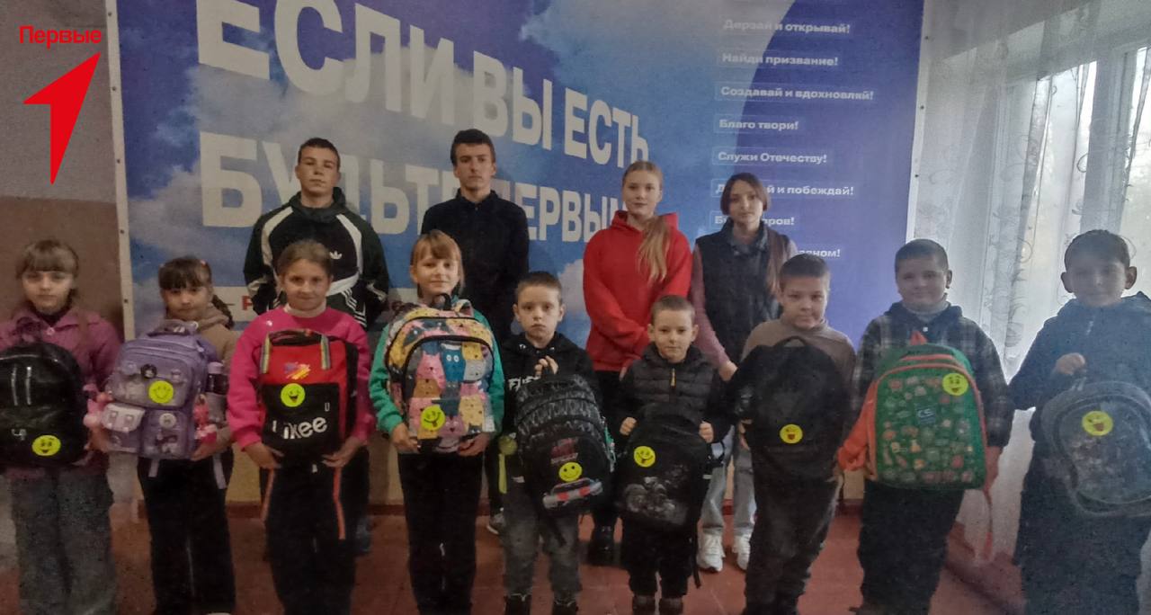 Первые Новопокровской школы провели акцию «Засветись!» Первые Новопокровской школы провели акцию «Засветись!»