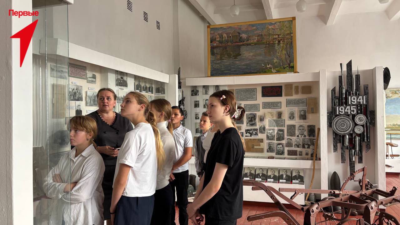 Первые провели урок истории в музее Строгановской школы Первые провели урок истории в музее Строгановской школы