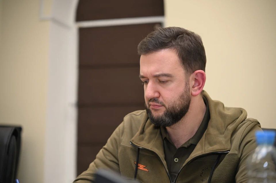 Владимир Сальдо провел совещание с заместителями председателя областного Правительства Владимир Сальдо провел совещание с заместителями председателя областного Правительства