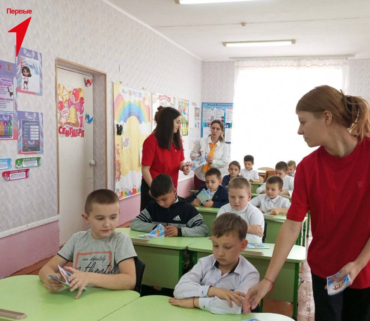 Первые Чаплинской школы № 2 провели необычный урок для второклассников Первые Чаплинской школы № 2 провели необычный урок для второклассников