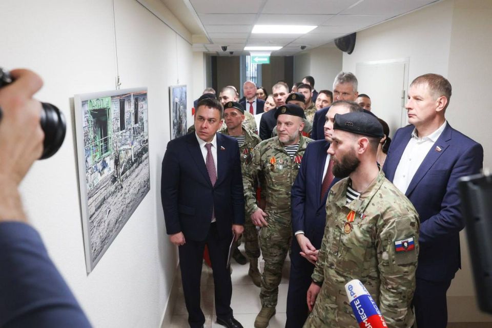 Рамиль Замалетдинов: Имел честь принять участие в торжественном открытии фотовыставки в Совете Федерации, посвящённой бойцам легендарного подразделения ОДШБР «Ветераны» — одному из самых результативных подразделений... Рамиль Замалетдинов: Имел честь принять участие в торжественном открытии фотовыставки в Совете Федерации, посвящённой бойцам легендарного подразделения ОДШБР «Ветераны» — одному из самых результативных подразделений...