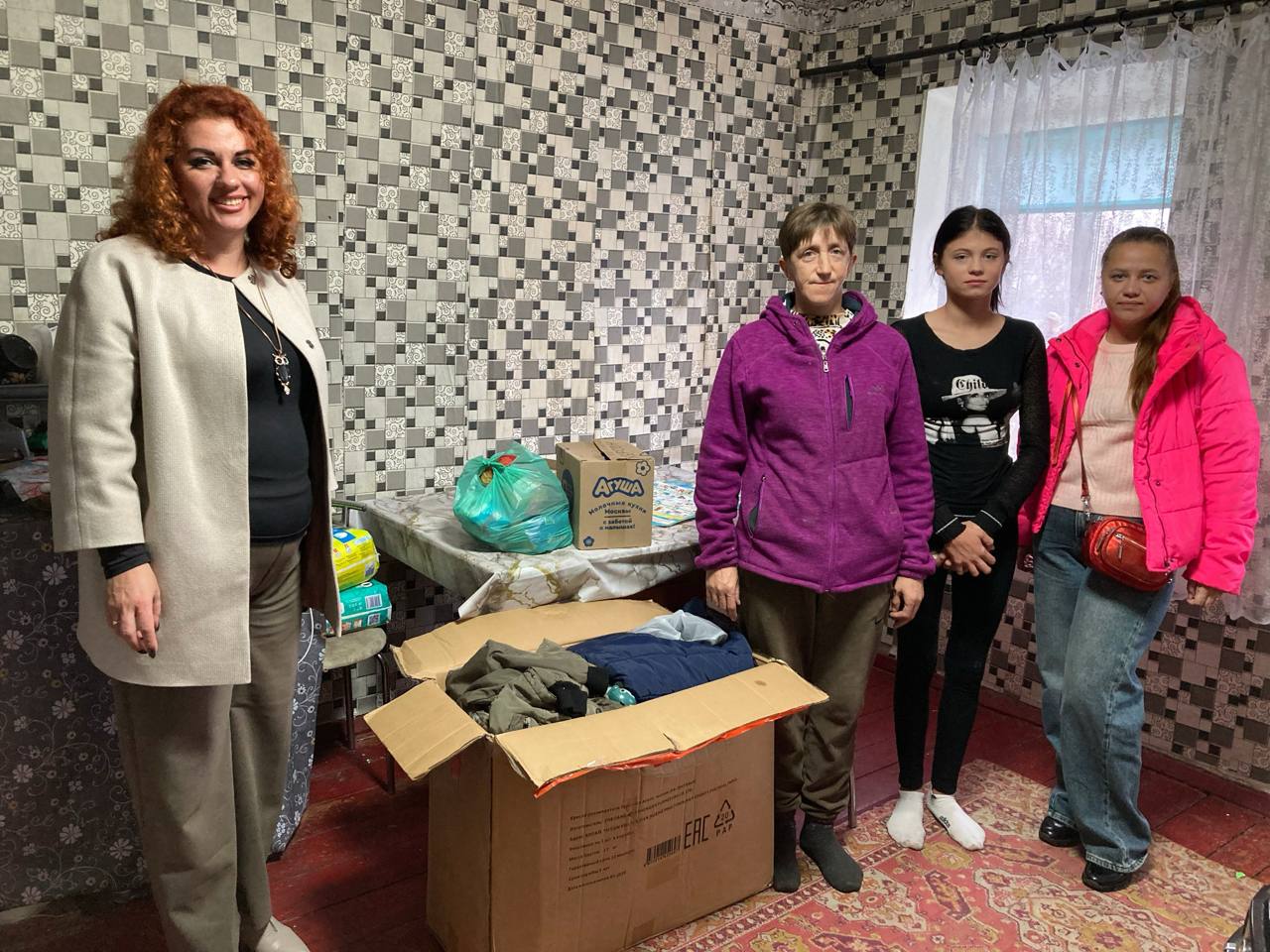 Социальный координатор пришла на помощь многодетной семья ветерана СВО