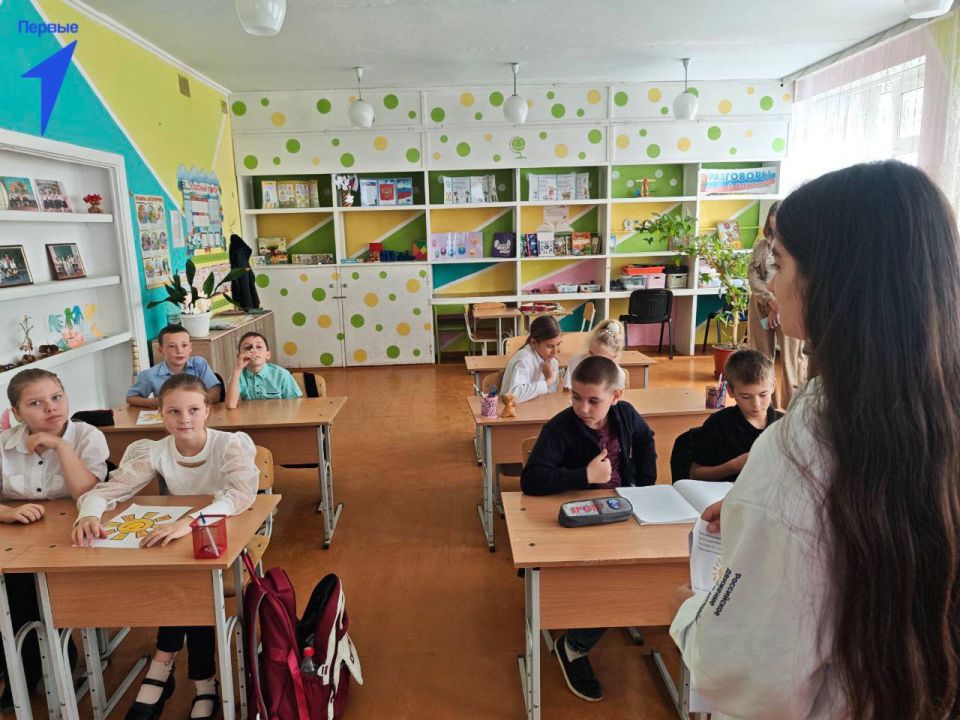 Первые Таврийской школы присоединились к проекту «Благо твори» Первые Таврийской школы присоединились к проекту «Благо твори»