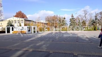 Последние тёплые деньки осени в Скадовске