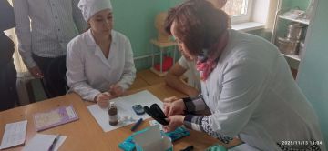 Студенты-медики научили школьников основам профилактики диабета