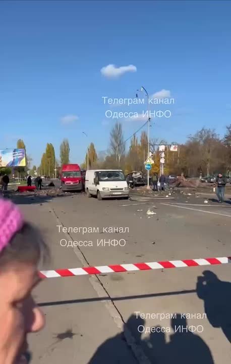 БПЛА прилетел прямо в автомобиль во время движения в Черноморске в Одесской области — есть погибшие, — местные каналы