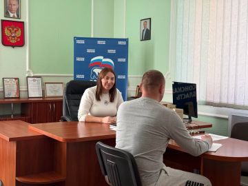 Приём граждан у секретаря Местного отделения «Единая Россия», главы администрации Евгения Кузьменко