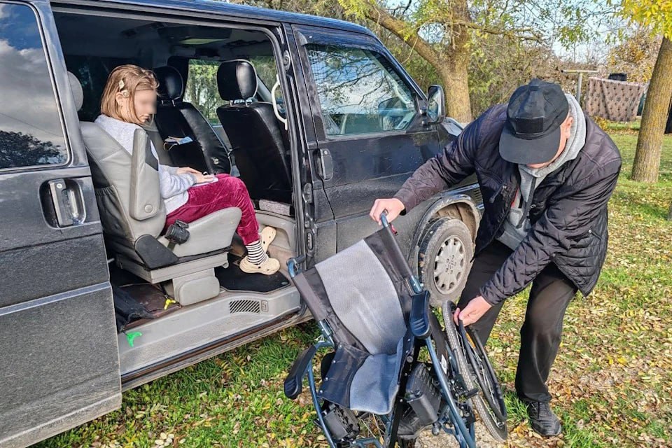Пострадавшей при обстреле ВСУ девочке из Новой Каховки помогли с жильем