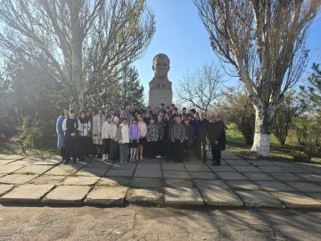 Мордовия пригласила в Вадимскую школу известную поэтессу