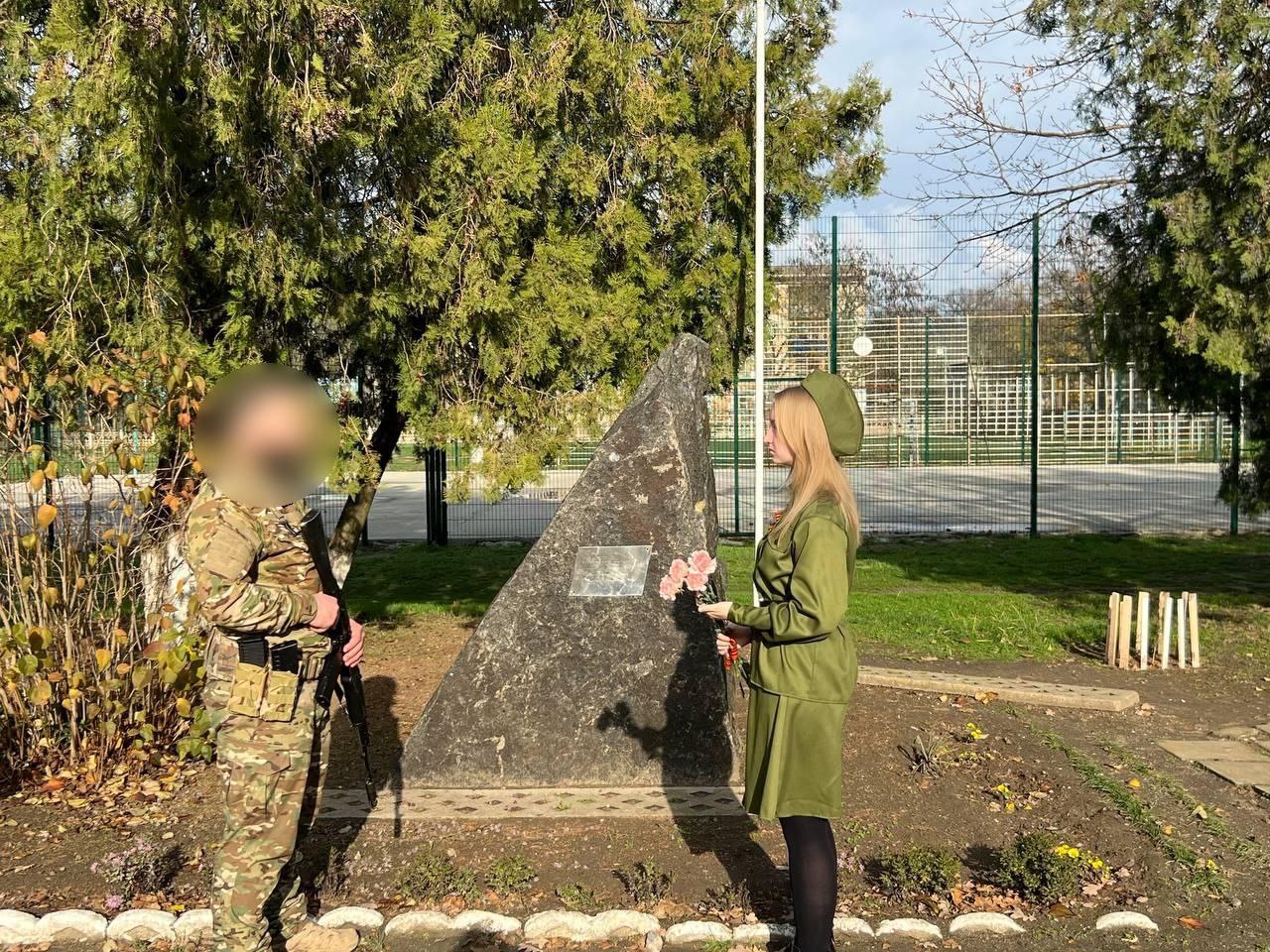 В Асканийской школе Чаплинского района состоялся музейный урок "Учителя Победы" В Асканийской школе Чаплинского района состоялся музейный урок "Учителя Победы"