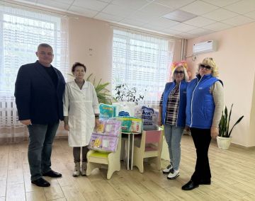 «Единая Россия» заботится о здоровье детей и помогла маленьким пациентам Нижнесерогозской больницы