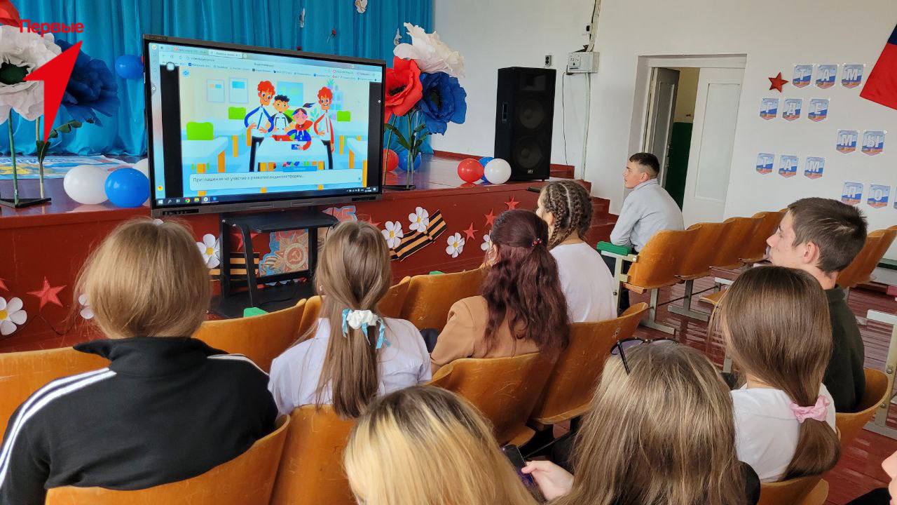 Первые Строгановской школы посетили «Урок Цифры» Первые Строгановской школы посетили «Урок Цифры»