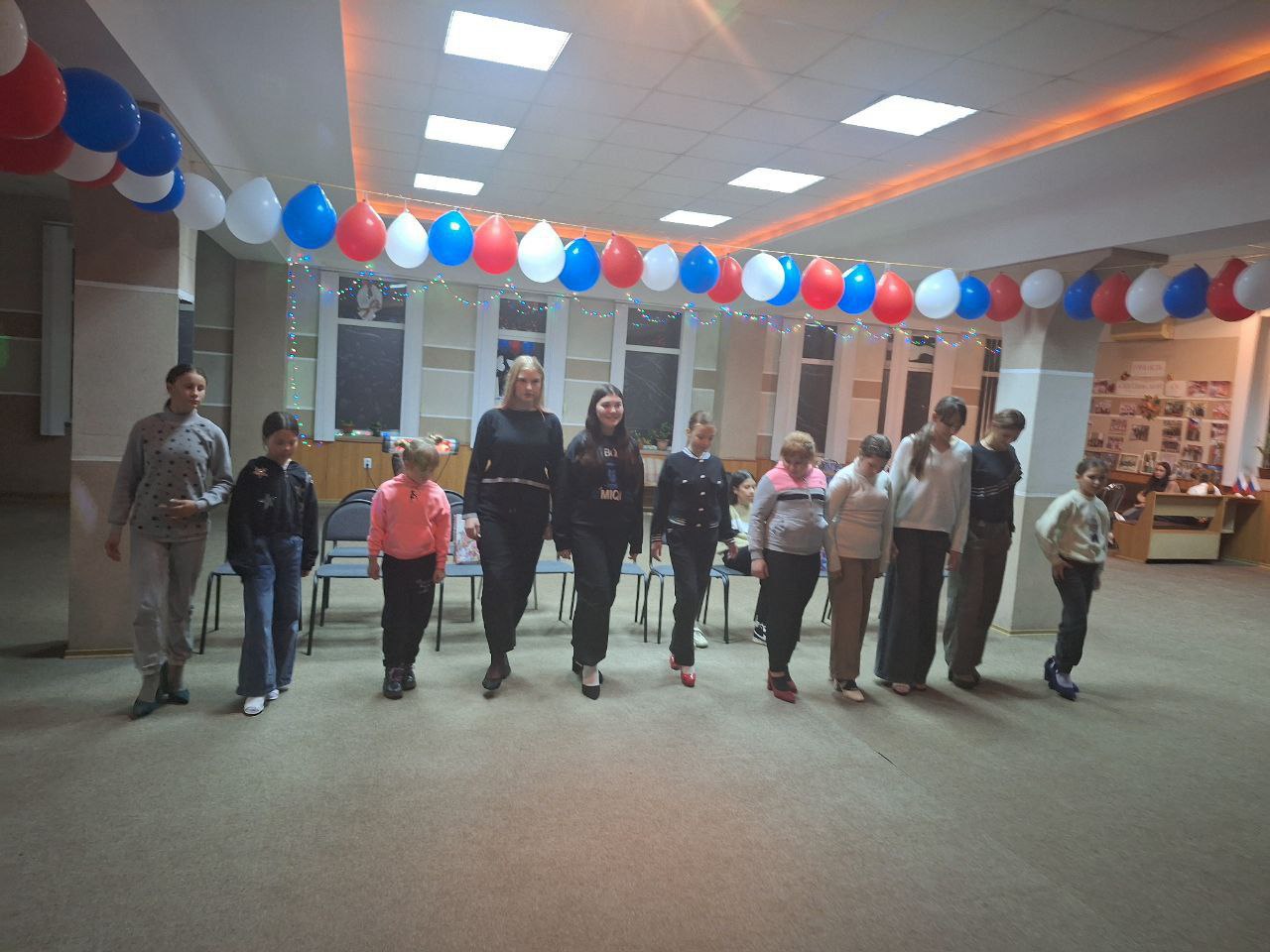 «Я-леди»: В Алексеевке прошел урок красоты и стиля для школьниц