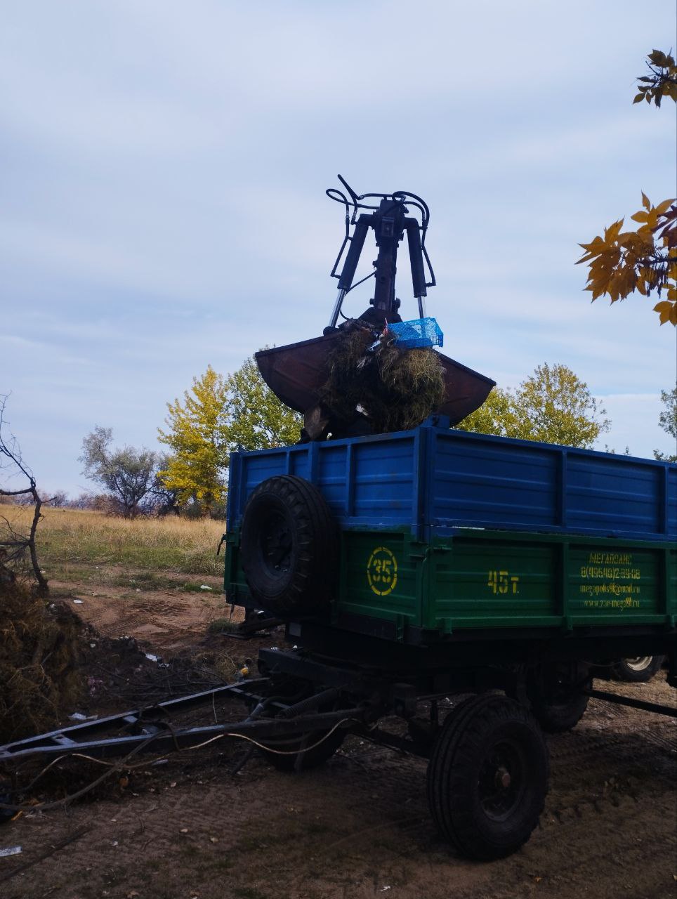 Коммунальные работники Каховки каждое утро выходят на улицы, чтобы обеспечить чистоту и благоустройство города Коммунальные работники Каховки каждое утро выходят на улицы, чтобы обеспечить чистоту и благоустройство города
