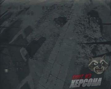 Херсон, н.п. Белозерка. Уничтожение автомобиля ВСУ Енот из Херсона