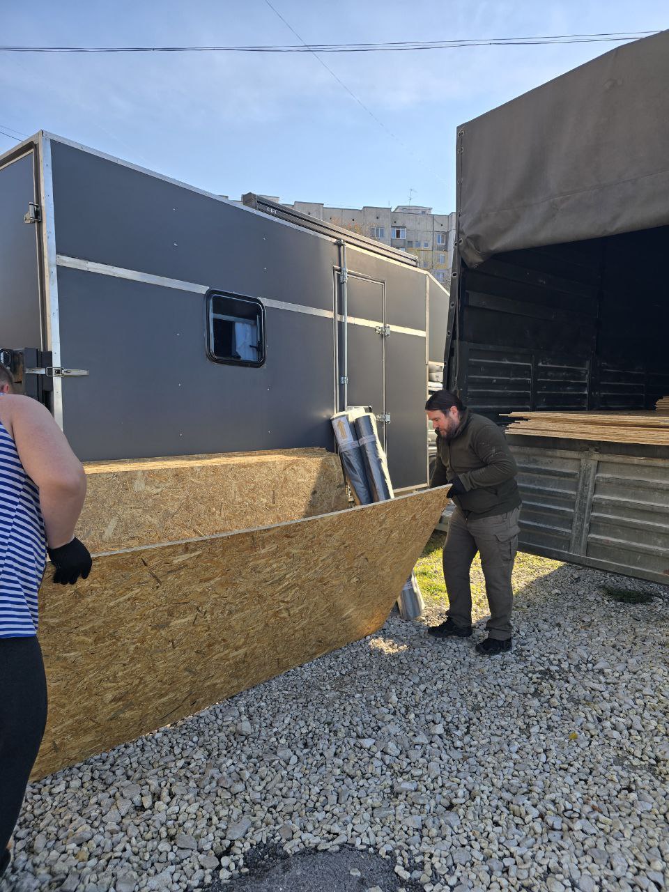 Крымская митрополия передала партию гуманитарной помощи бойцам на Херсонском направлении Крымская митрополия передала партию гуманитарной помощи бойцам на Херсонском направлении