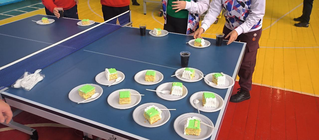 В Геническе теннисисты поборолись за Кубок Главы округа В Геническе теннисисты поборолись за Кубок Главы округа