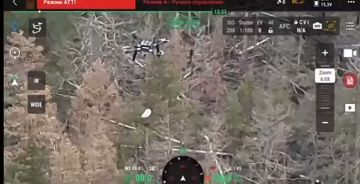 Сброс с коптера ВС РФ посылки на позиции ВСУ