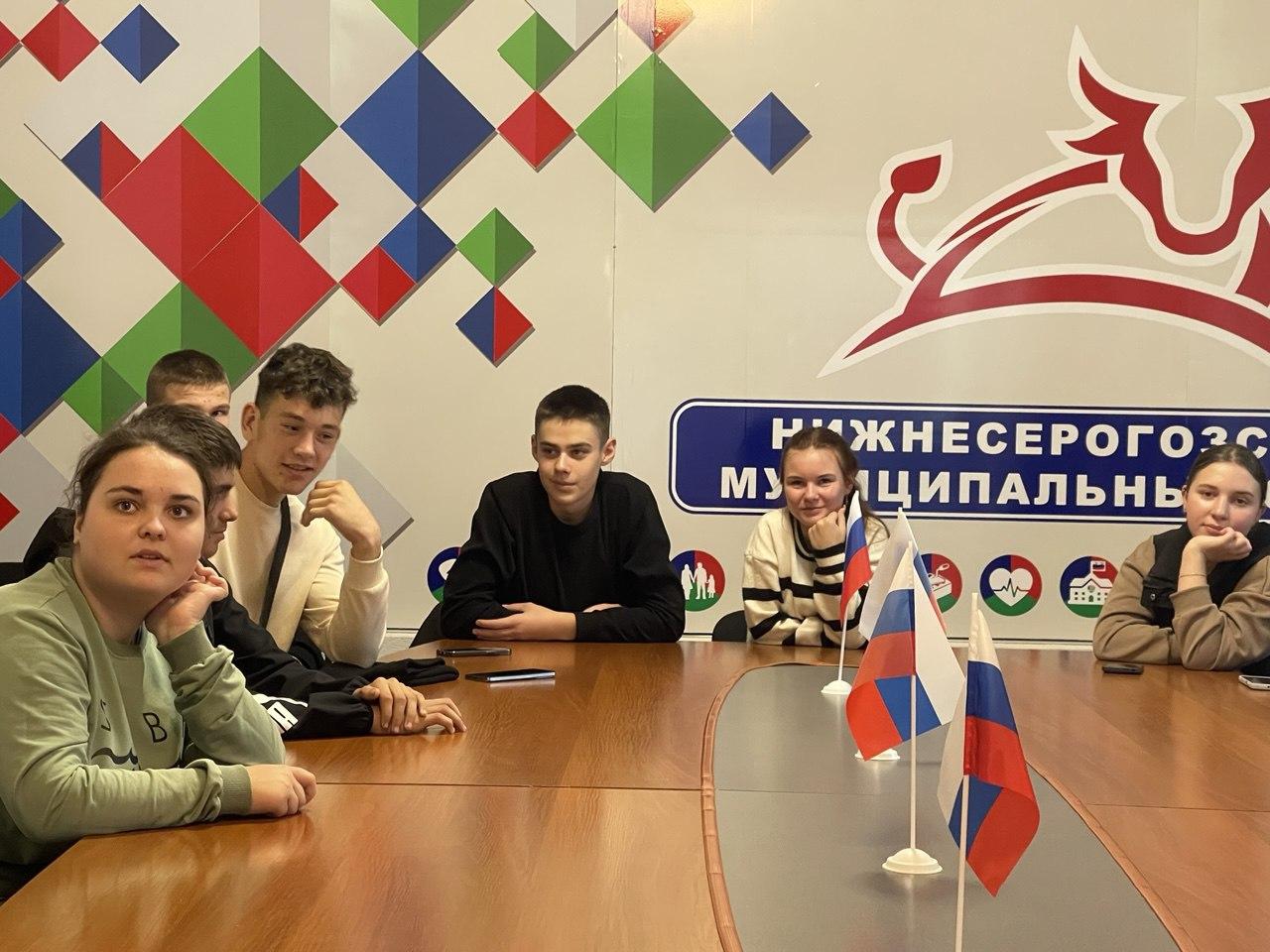 Слушай капитана Гранта: молодежь осваивает азы социального проектирования Слушай капитана Гранта: молодежь осваивает азы социального проектирования