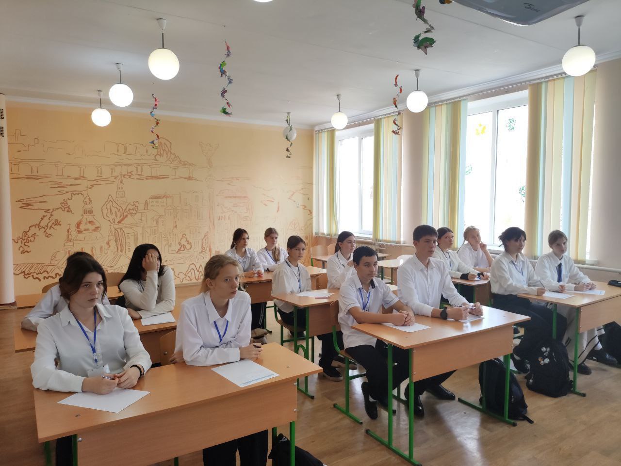 Осенняя сессия РусФеста-2025 в Приморской школе Осенняя сессия РусФеста-2025 в Приморской школе