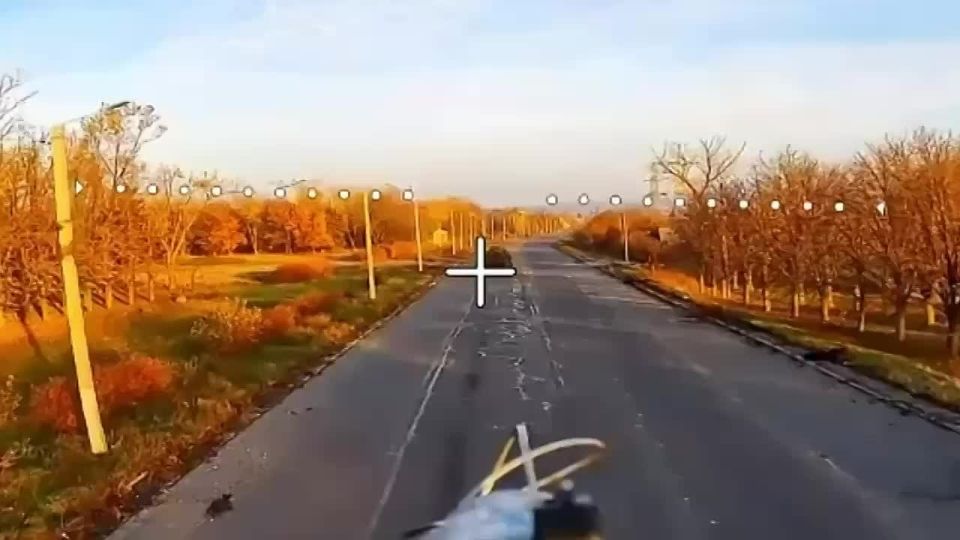 В Константиновке нельзя так ездить…