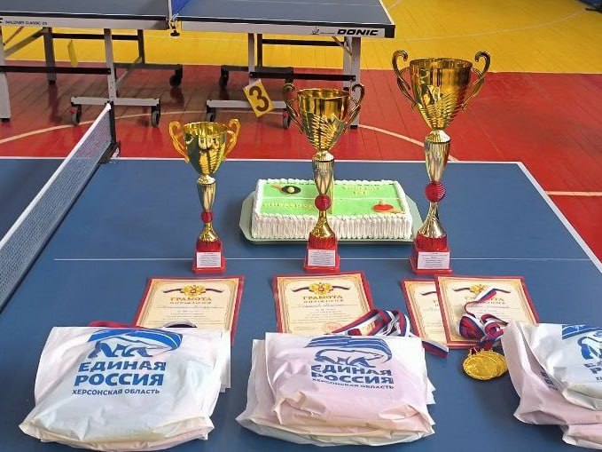 Кубок главы Генического округа по настольному теннису объединил спортсменов разного возраста и возможностей Кубок главы Генического округа по настольному теннису объединил спортсменов разного возраста и возможностей