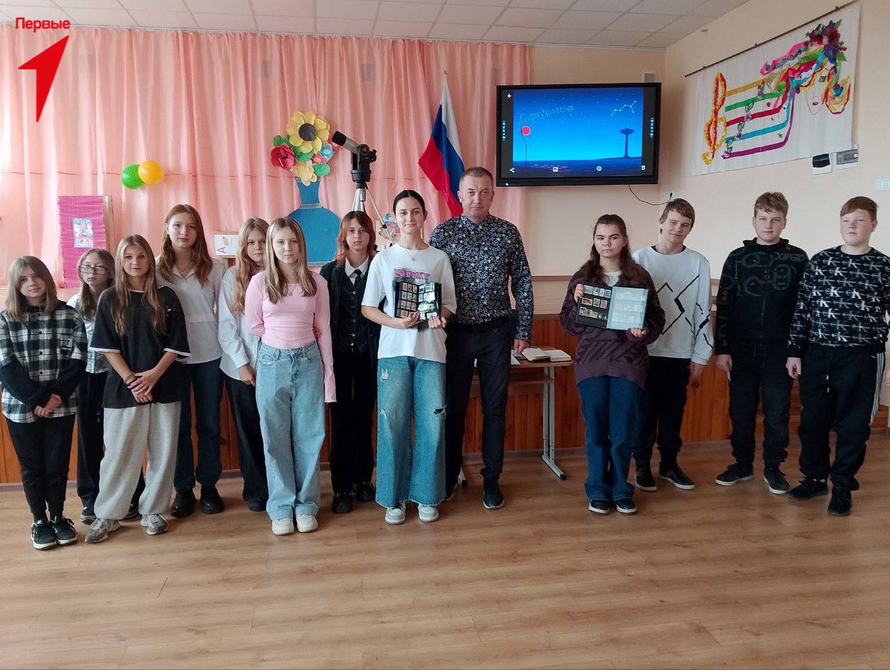 В Лазурненской школе прошла творческая встреча, посвященная открытию клубов по интересам