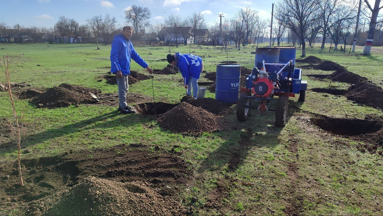 В селе Партизаны Вольновского территориального отдела прошла акция под названием «Память прошлого», В селе Партизаны Вольновского территориального отдела прошла акция под названием «Память прошлого»,