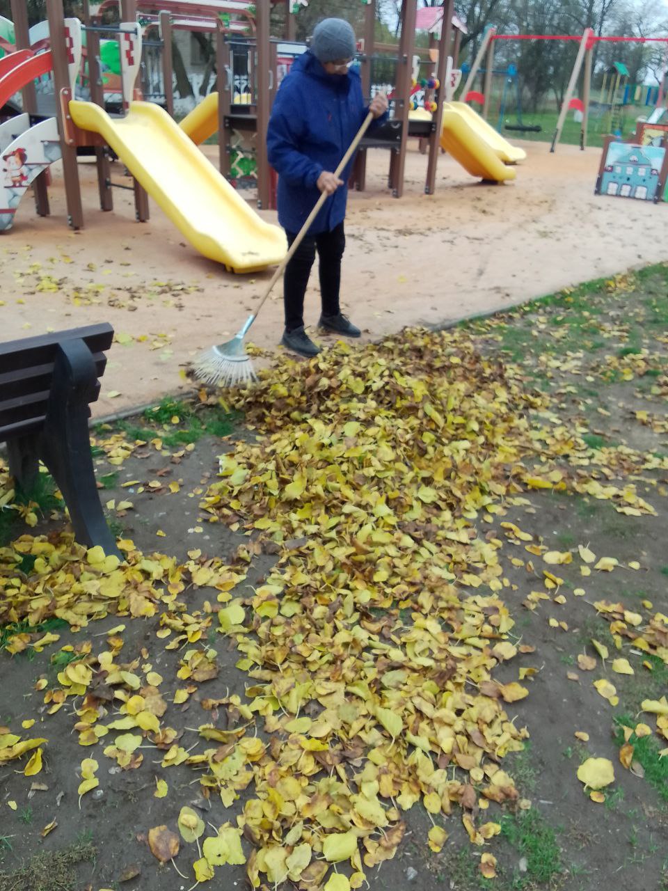 Евгения Кузьменко: Сотрудники МКУ «НЖКП» каждый день благоустраивают наш округ Евгения Кузьменко: Сотрудники МКУ «НЖКП» каждый день благоустраивают наш округ