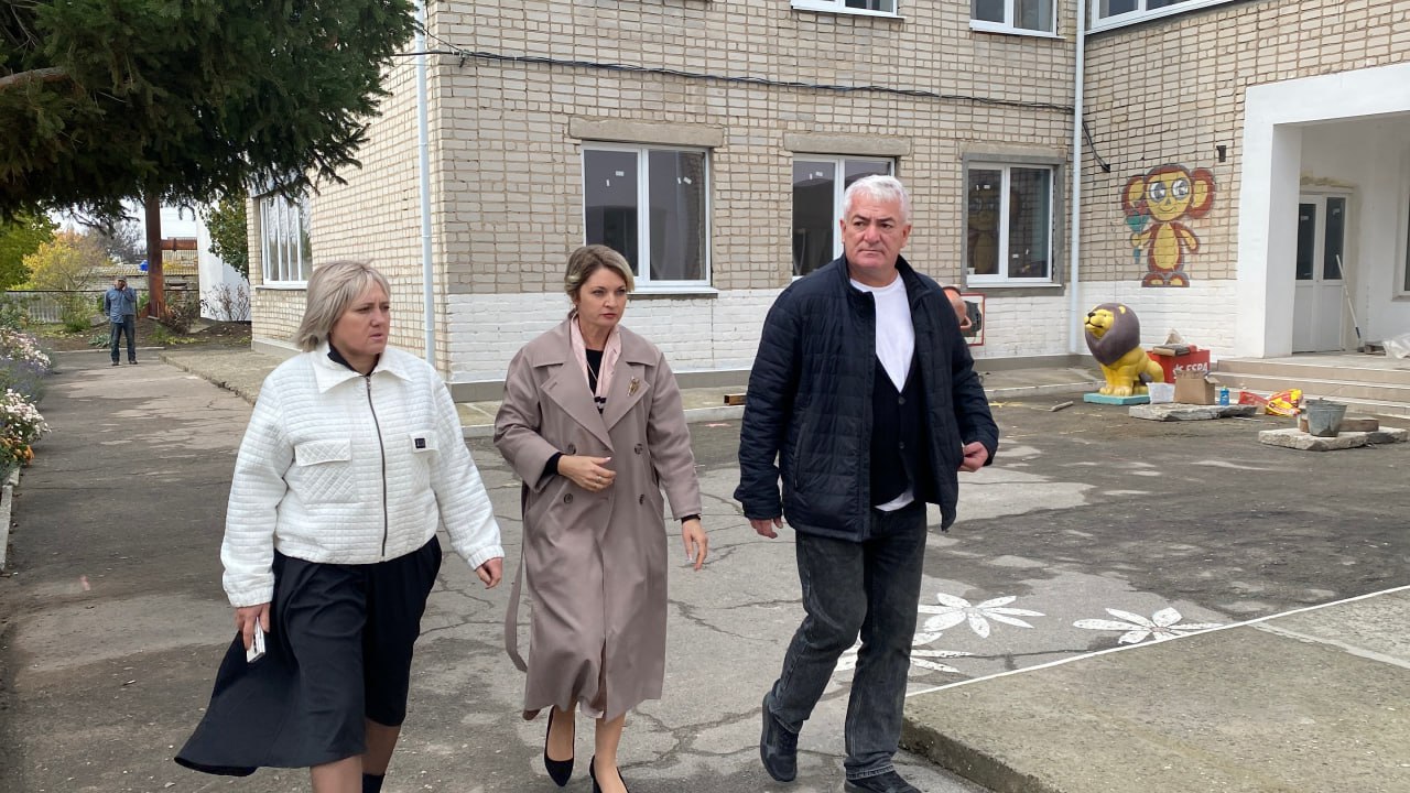 В Красненском детском саду наладили систему отопления В Красненском детском саду наладили систему отопления