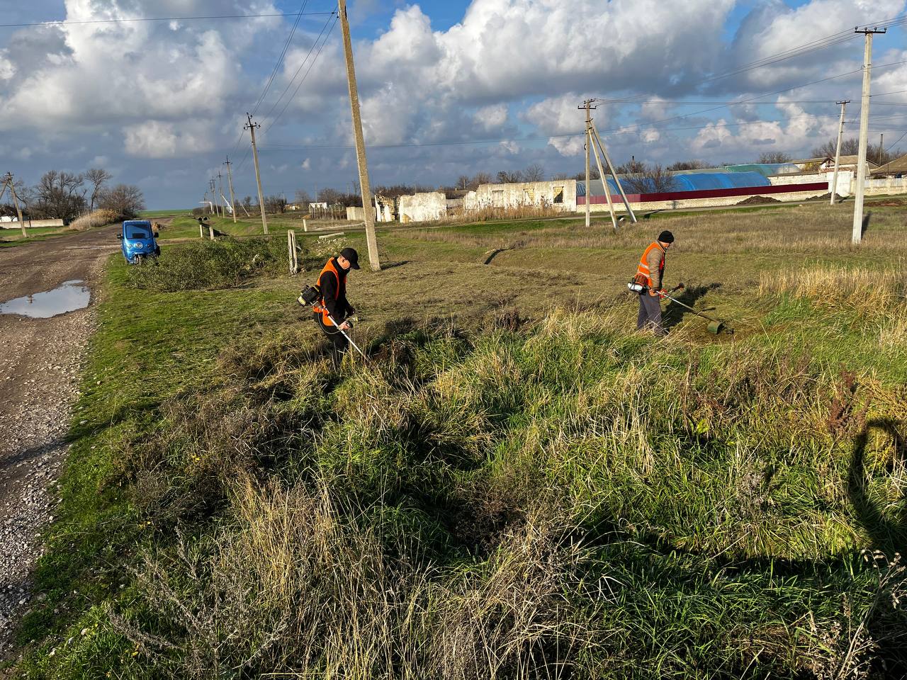 В Павловском ТО каждый день наводят порядок и дарят тепло В Павловском ТО каждый день наводят порядок и дарят тепло