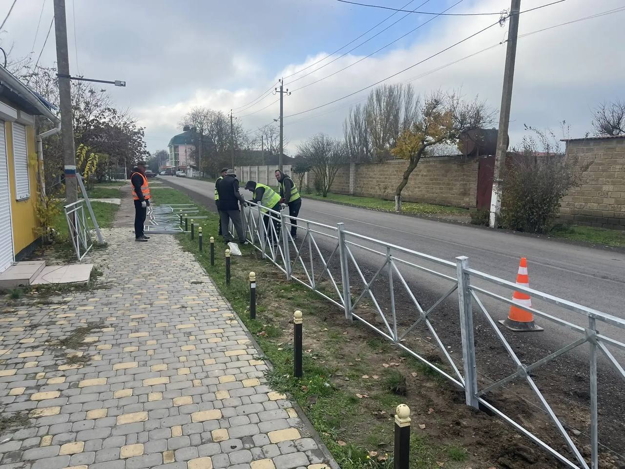 Безопасность детей в приоритете: «Единая Россия» благоустраивает дороги у школ Голопристанского округа Безопасность детей в приоритете: «Единая Россия» благоустраивает дороги у школ Голопристанского округа