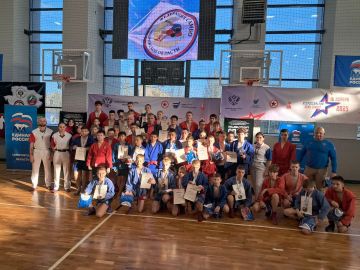 Самбо объединяет: спортсмены Генического округа достойно выступили на Всероссийском дне самбо в Запорожской области!