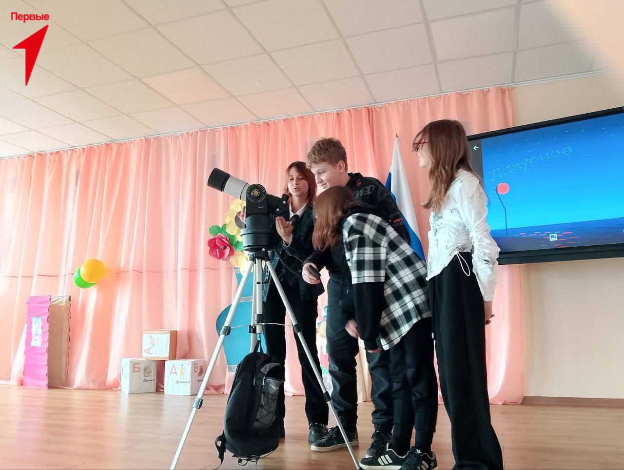 В Лазурненской школе прошла творческая встреча, посвященная открытию клубов по интересам В Лазурненской школе прошла творческая встреча, посвященная открытию клубов по интересам