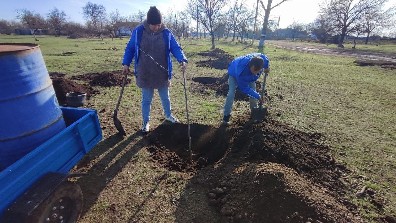 В селе Партизаны Вольновского территориального отдела прошла акция под названием «Память прошлого», В селе Партизаны Вольновского территориального отдела прошла акция под названием «Память прошлого»,