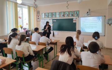 Осенняя сессия «РусФеста-2025» в Приморской школе