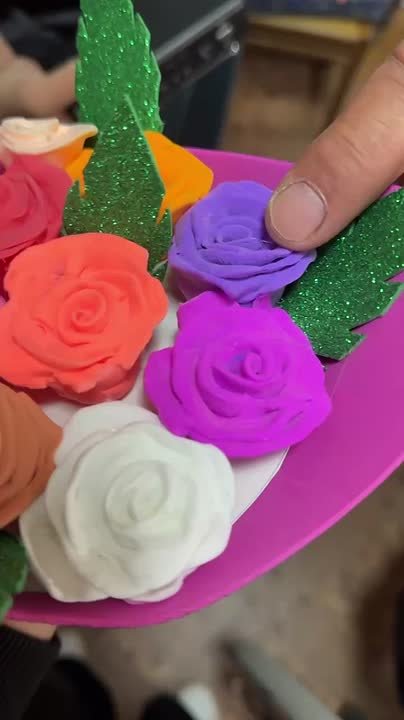 Валерия Петрусевич: Каждый раз при посещении детских домов, возвращаемся с подарками от ребят