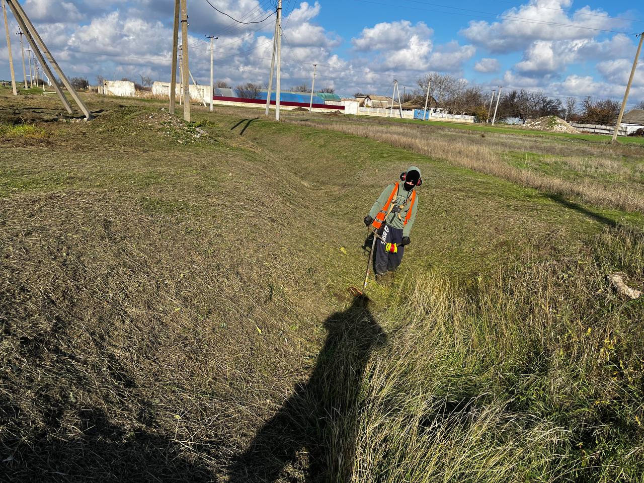 В Павловском ТО каждый день наводят порядок и дарят тепло В Павловском ТО каждый день наводят порядок и дарят тепло