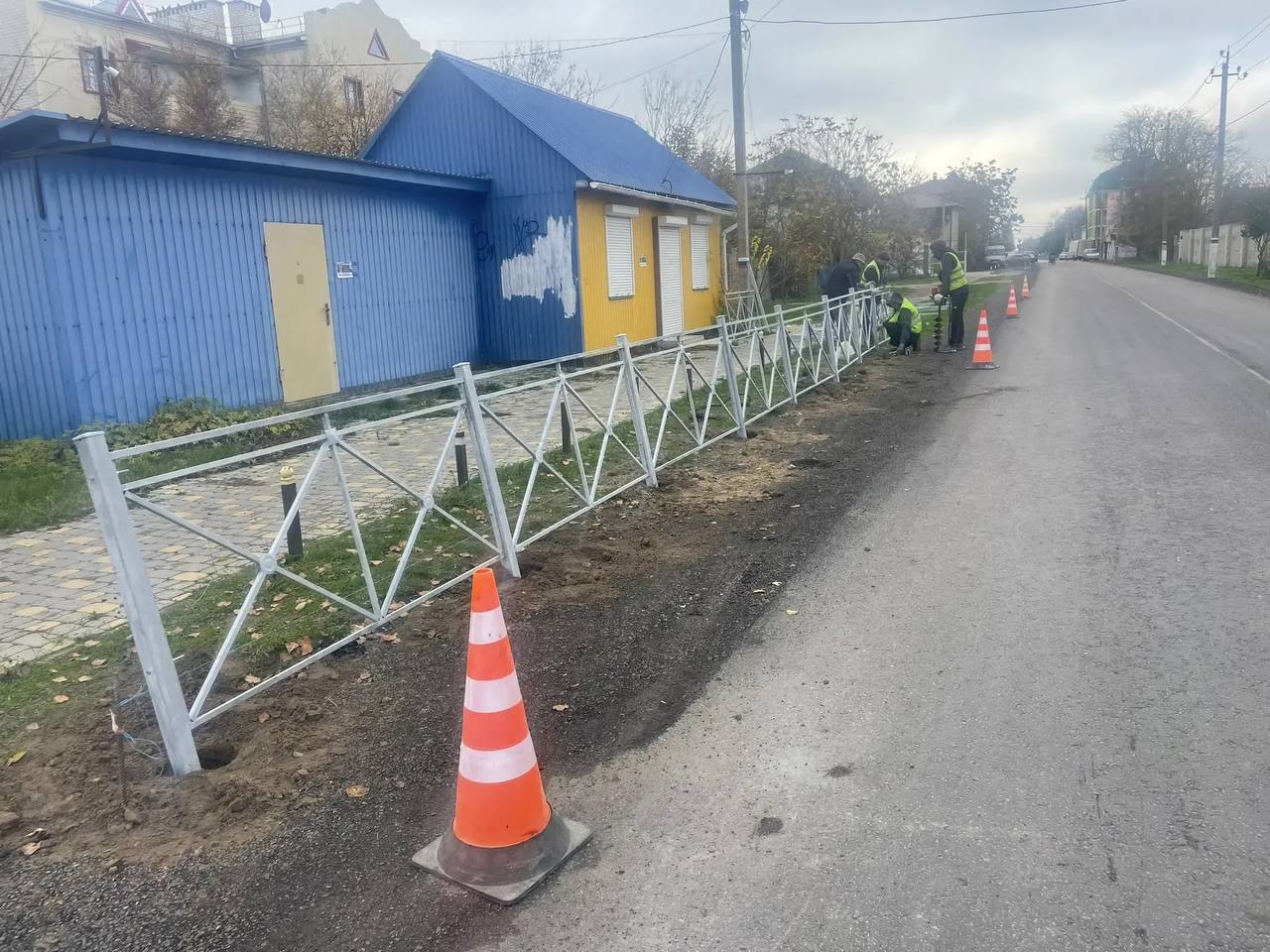 Владимир Сальдо: Возле школ Голопристанского МО становится безопаснее Владимир Сальдо: Возле школ Голопристанского МО становится безопаснее