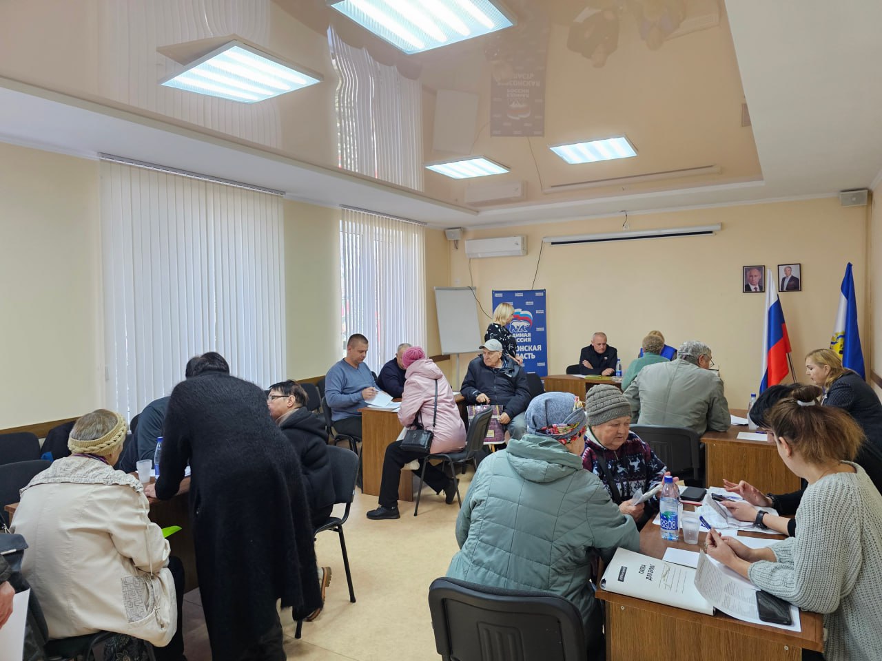 Итоги выездного приема граждан в Аскании Нова и поселке Маркеев! Итоги выездного приема граждан в Аскании Нова и поселке Маркеев!