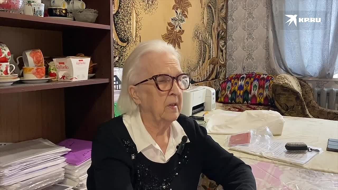 80-летняя Светлана Ивановна отправляет свои стихи на передовую