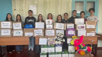 В Горьковскую школу Херсонской области доставлен гуманитарный груз с канцтоварами из Республики Коми